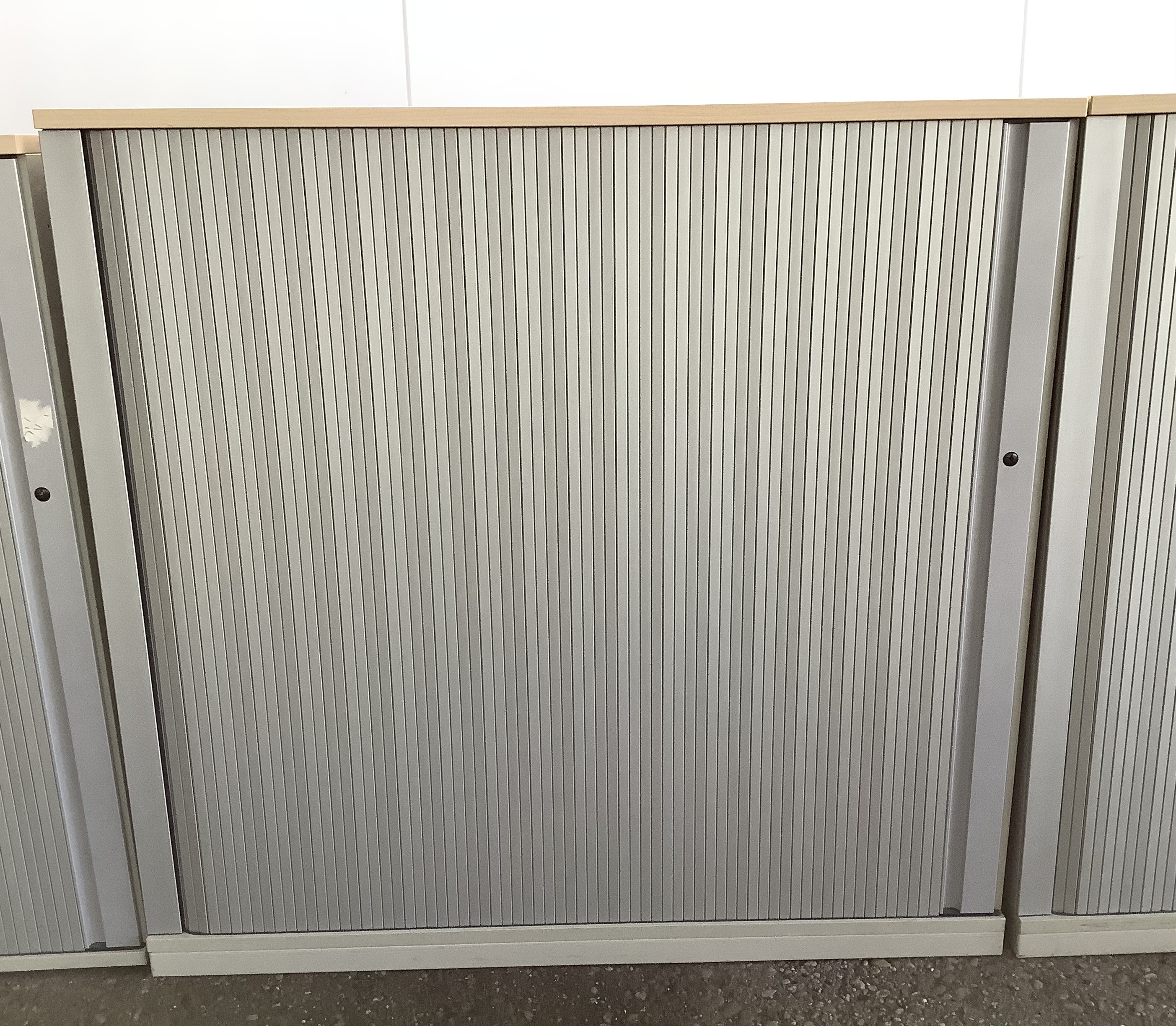 Aktenschrank 3OH in silbergrau 120 x 44 Höhe / bueromoebel-outlet.at