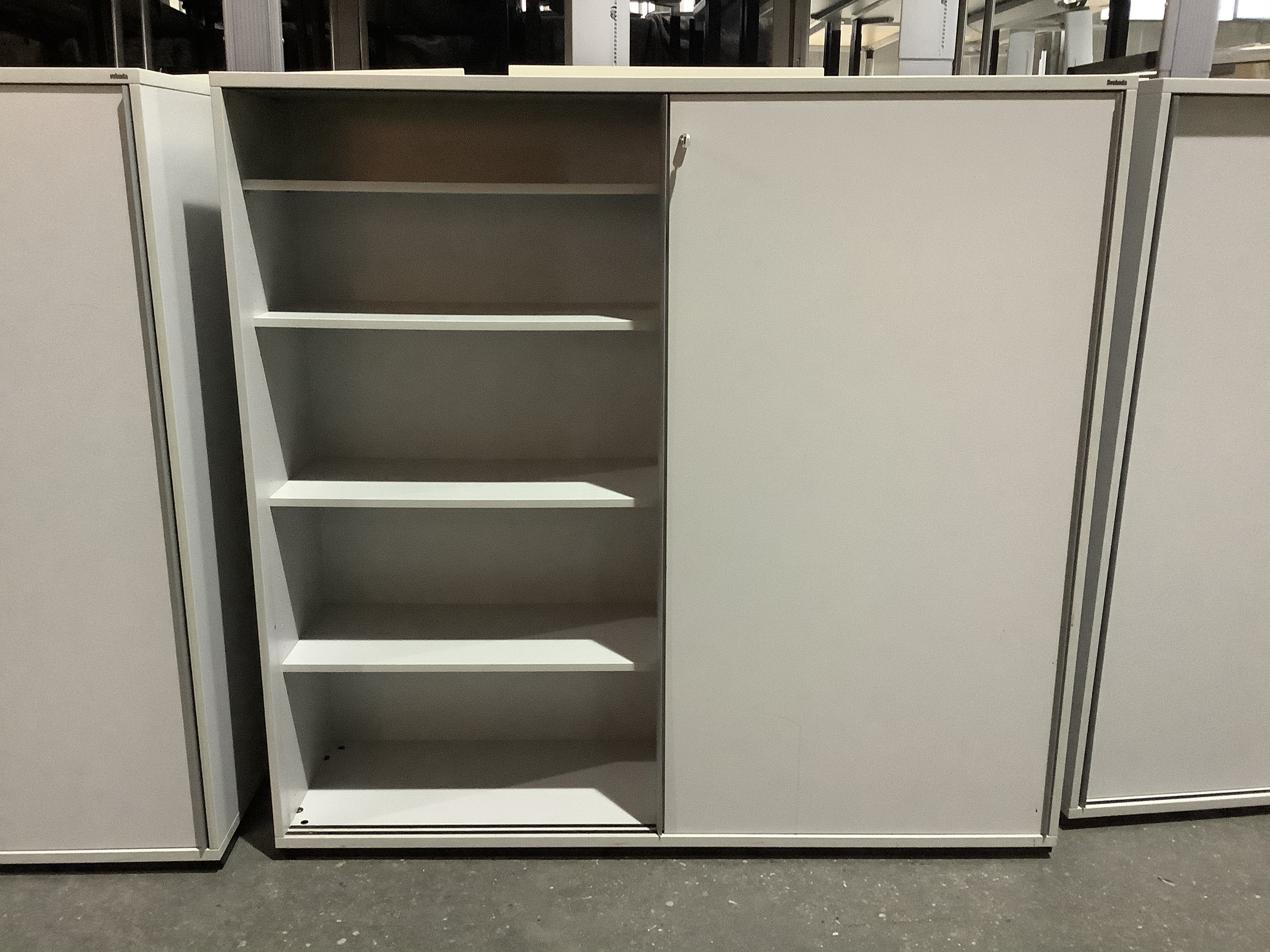 Aktenschrank 4OH von Svoboda 160 x 43 cm Höhe 153 cm / bueromoebel