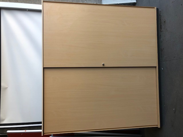 Aktenschränke & Regale / bueromoebel-outlet.at