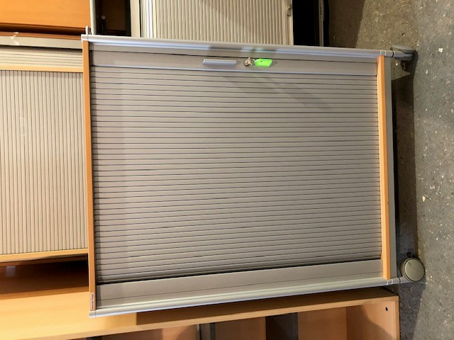 Aktenschränke & Regale / bueromoebel-outlet.at