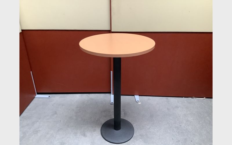 Stehtisch Bene rund Buche mit schwarzem Gestell 65x65x 102cm Höhe