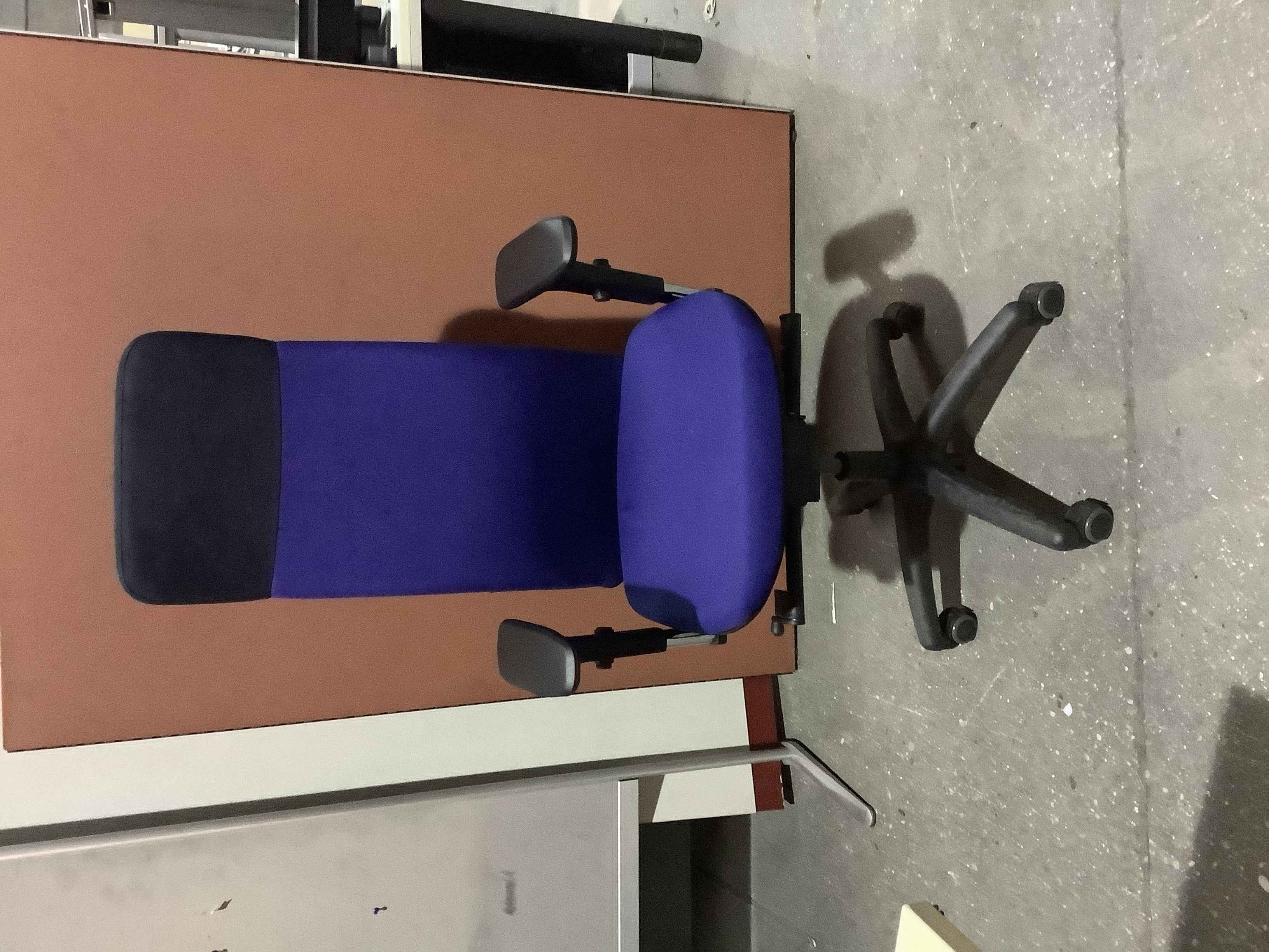 Drehstühle / bueromoebel-outlet.at