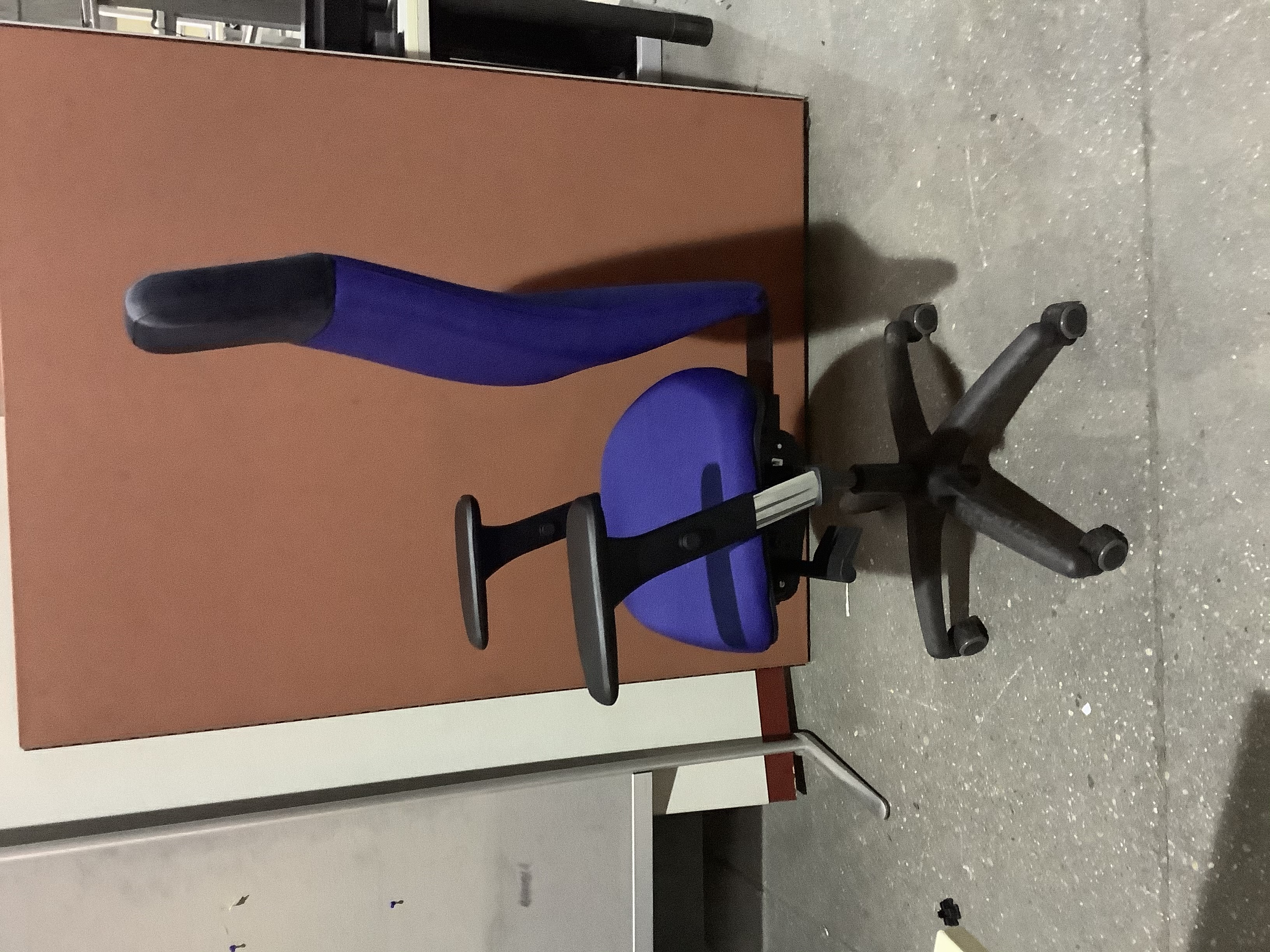 Drehstühle / bueromoebel-outlet.at