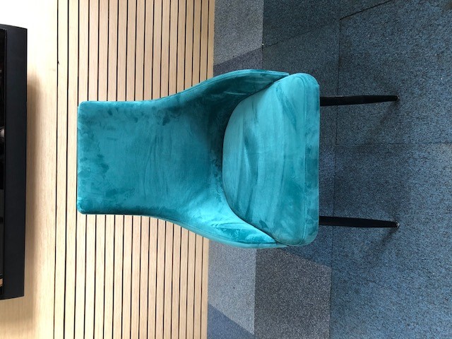 Einzelstücke & Restposten / bueromoebel-outlet.at