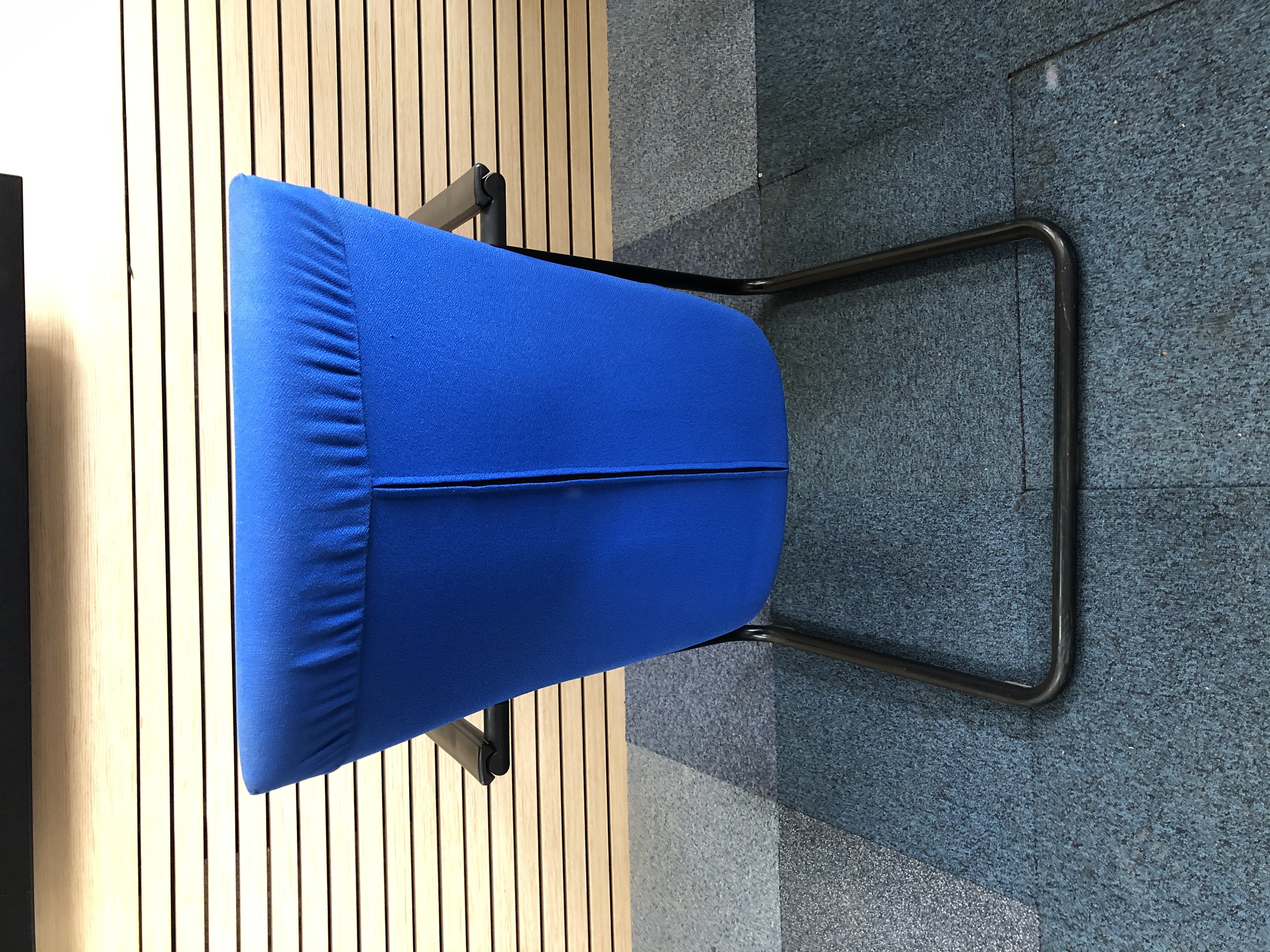 Einzelstücke & Restposten / bueromoebel-outlet.at