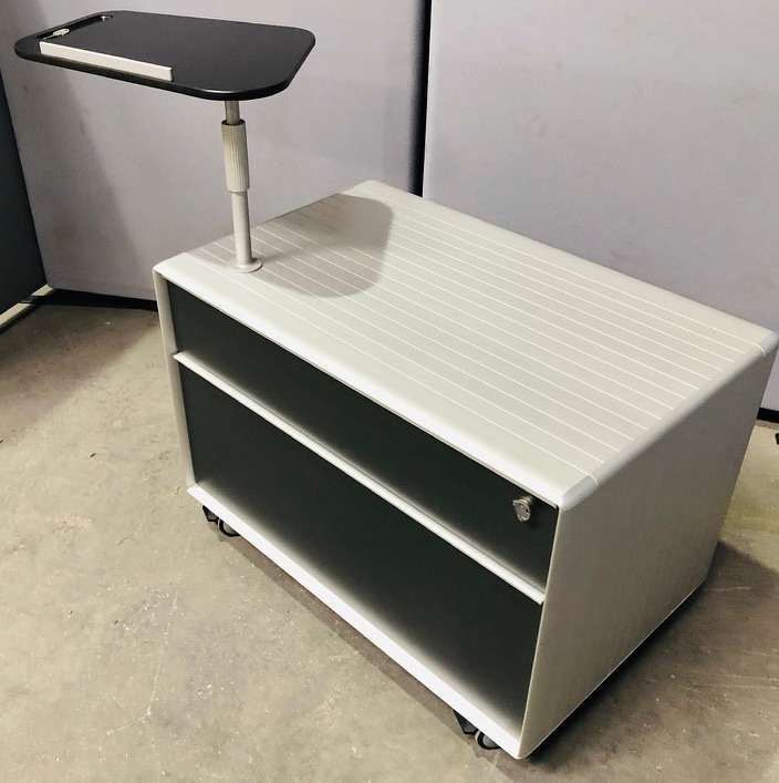 Bene Hängeregisterschrank mobil, auf Rädern, Aluminium  mit Ablage